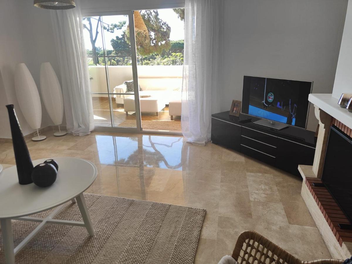 Center Beach 2 Beds Appartement Elviria Marbella Exterior foto